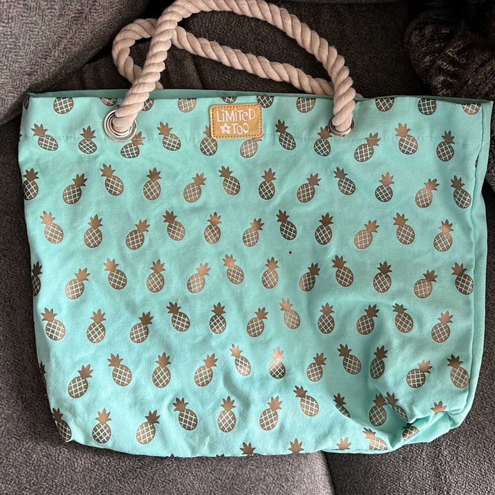 Limited Too Tote with Pinapples - Picture 1 of 4